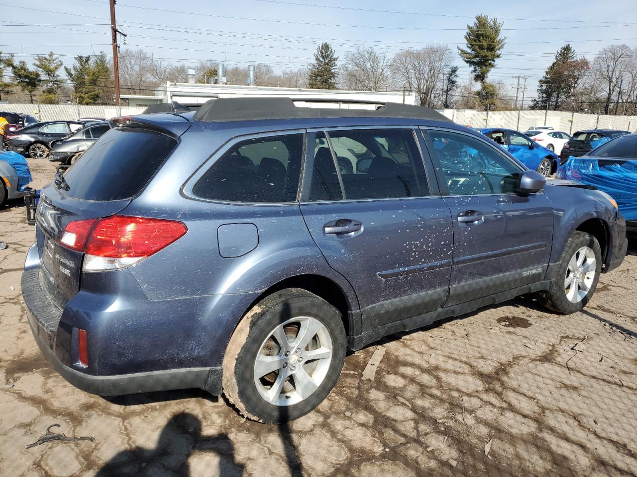 2014 Subaru Outback VIN 4S4BRBCC3E3223747 Copart auction photo, front end / rear end damage thumbnail 3