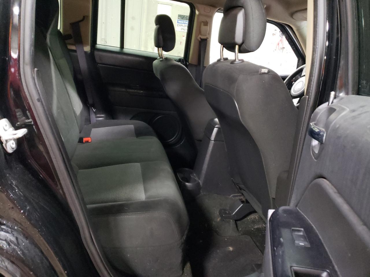 2017 Jeep Liberty (Patriot) VIN 1C4NJPBBXHD203721 Copart auction photo, rollover / rear end damage thumbnail 10
