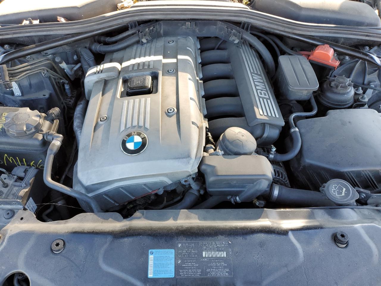 2006 BMW 5er VIN WBANF73586CG67054 Copart auction photo, minor dent/scratches damage thumbnail 12