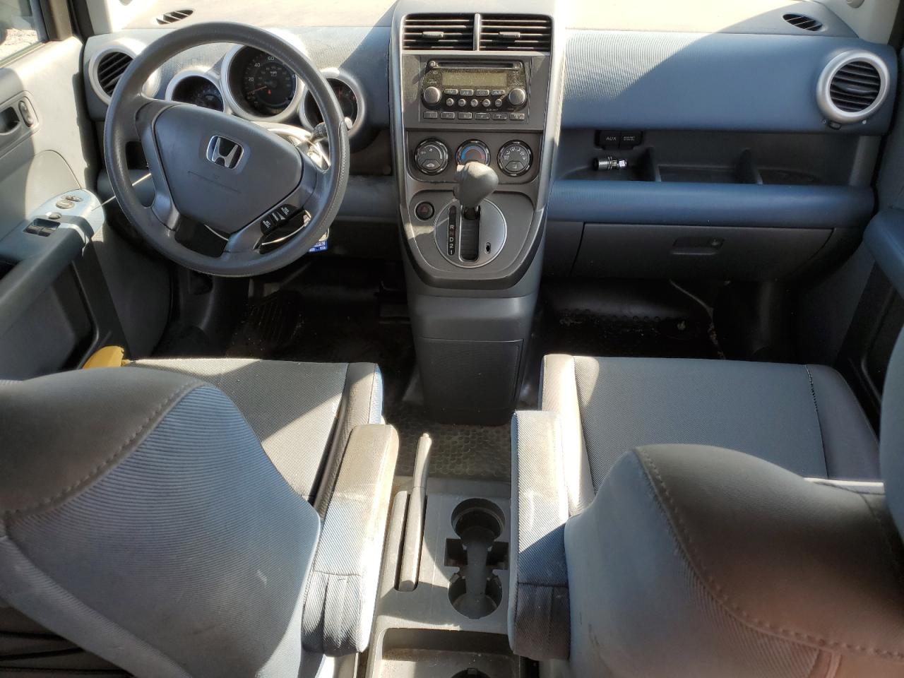 2004 Honda Element VIN 5J6YH28524L039730 Copart auction photo, front end / side damage thumbnail 8