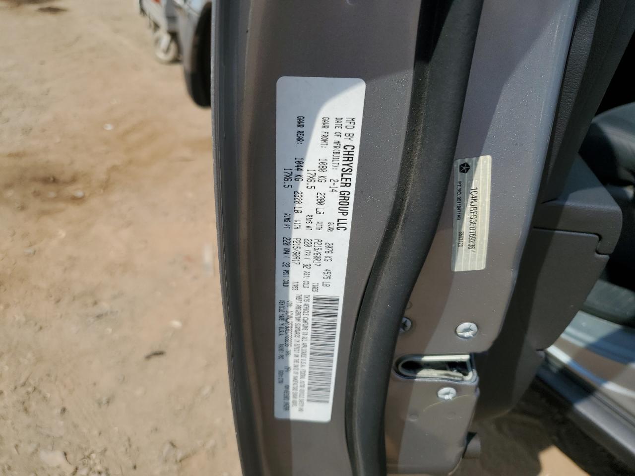2014 Jeep Liberty (Patriot) VIN 1C4NJRFB3ED769236 Copart auction photo, side / front end damage thumbnail 12