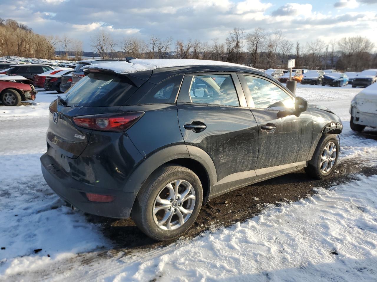 2020 Mazda CX-3 VIN JM1DKDB70L1465082 Copart auction photo, front end damage thumbnail 3