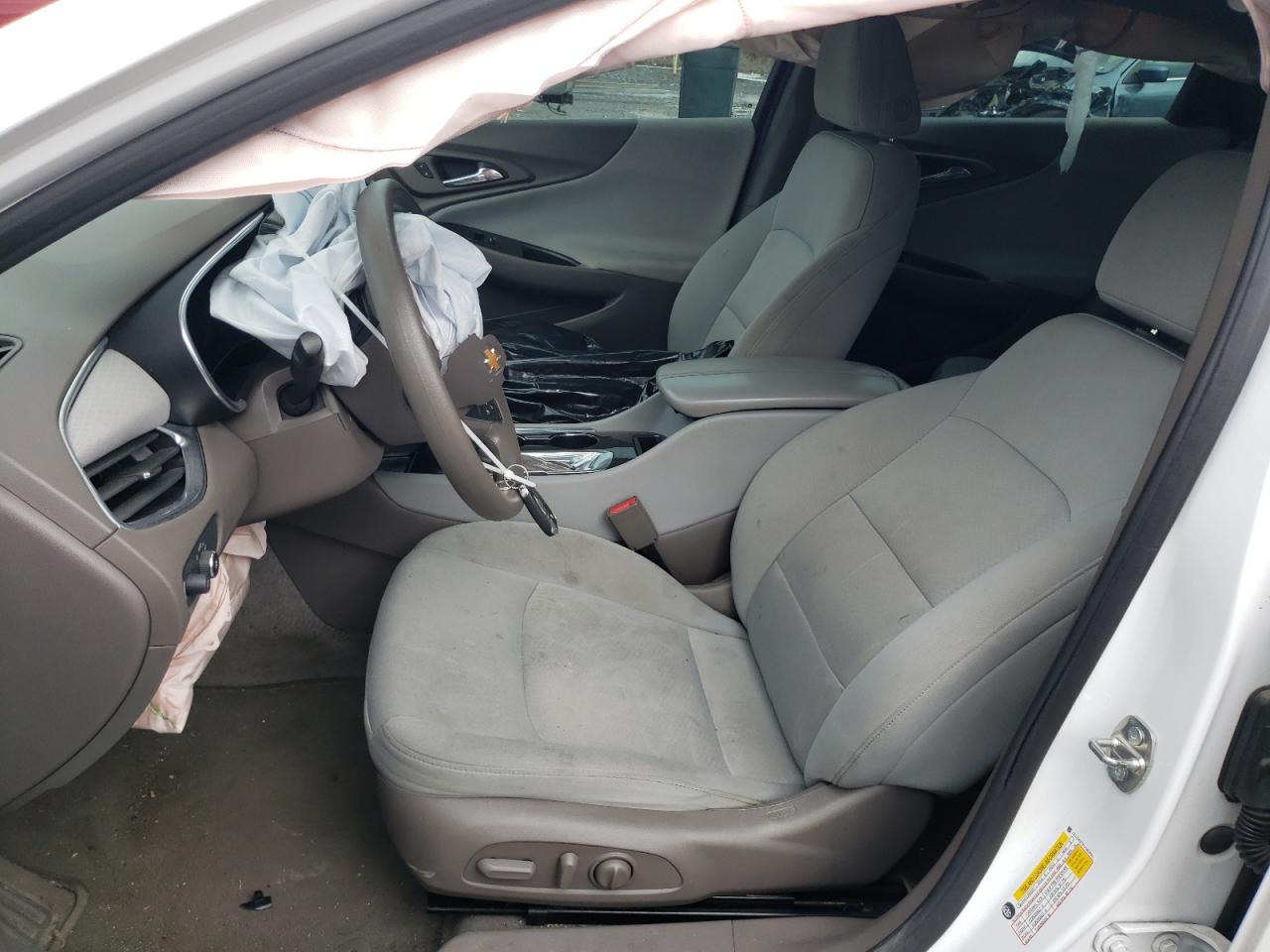 2020 Chevrolet Malibu VIN 1G1ZD5ST3LF062681 Copart auction photo, biohazard/chemical / front end damage thumbnail 7