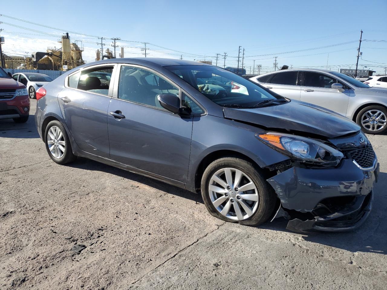 2016 KIA Forte VIN KNAFX4A65G5587645 Copart auction photo, front end damage thumbnail 4