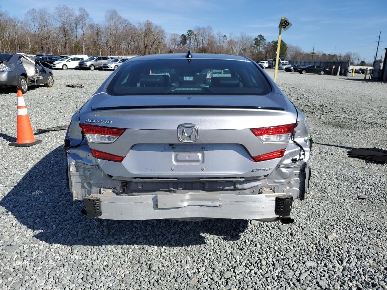 2022 Honda Accord VIN 1HGCV1F38NA071066 Copart auction photo, rear end damage thumbnail 6