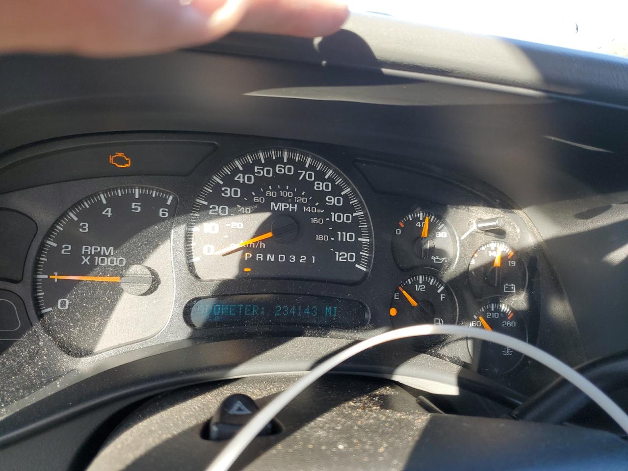 2006 Chevrolet Silverado VIN 2GCEK13T061225625 Copart auction photo, all over damage thumbnail 9