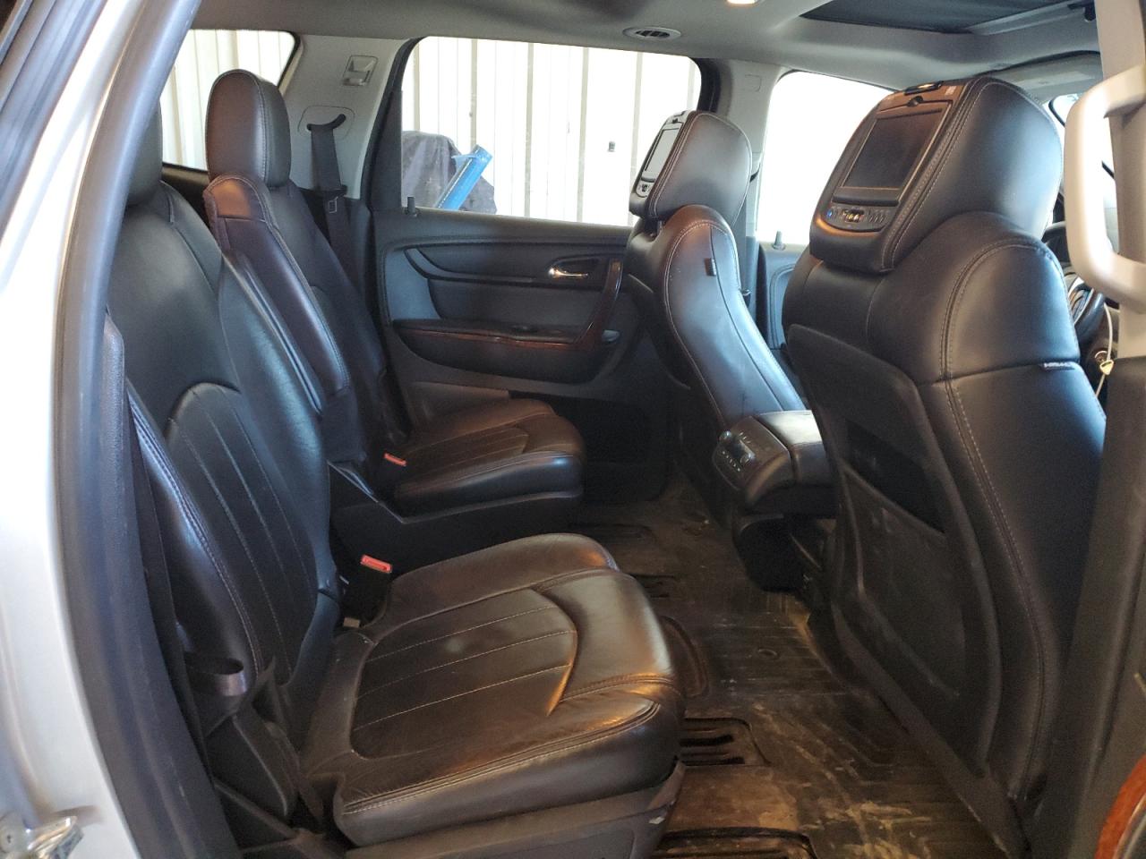 2014 Chevrolet Traverse VIN 1GNKRJKD8EJ279145 Copart auction photo, front end / minor dent/scratches damage thumbnail 11