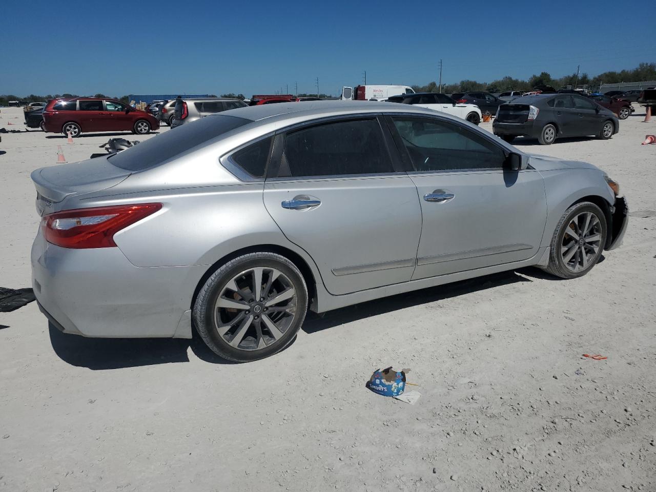 2016 Nissan Altima VIN 1N4AL3AP0GC184153 Copart auction photo, front end / side damage thumbnail 3