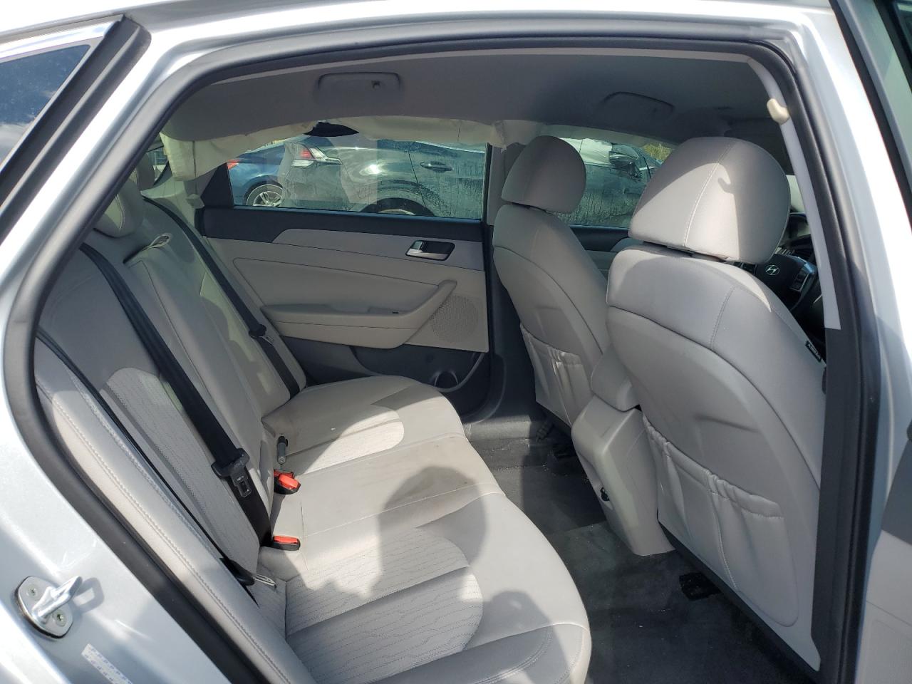 2019 Hyundai Sonata VIN KMHE24L33KA090380 Copart auction photo, side / minor dent/scratches damage thumbnail 10