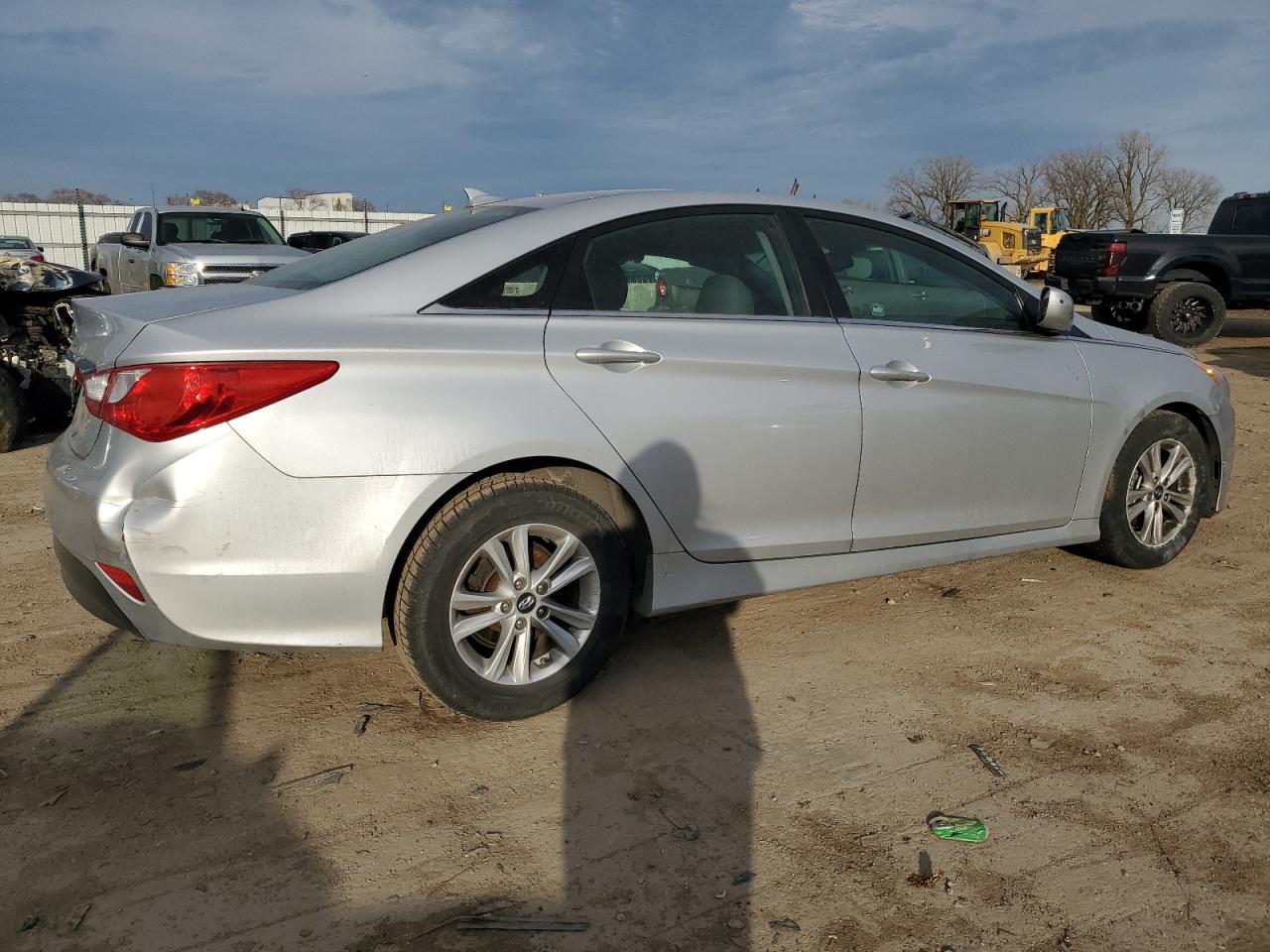 2014 Hyundai Sonata VIN 5NPEB4AC9EH919098 Copart auction photo, all over damage thumbnail 3
