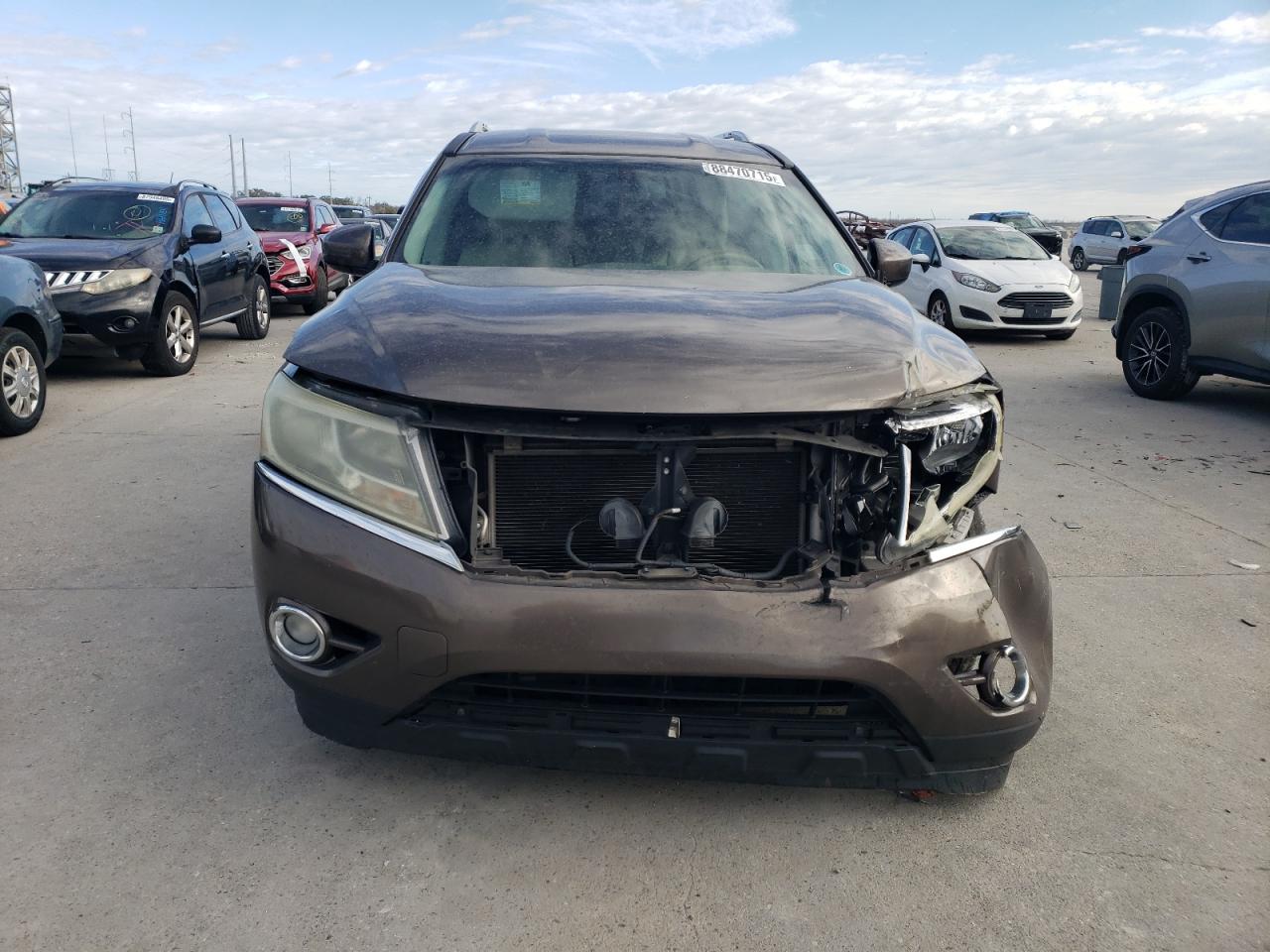 2015 Nissan Pathfinder VIN 5N1AR2MN7FC624621 Copart auction photo, front end damage thumbnail 5