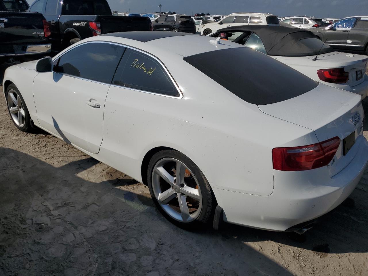 2009 Audi A5 VIN WAUDK78T19A028316 Copart auction photo, water/flood damage thumbnail 2