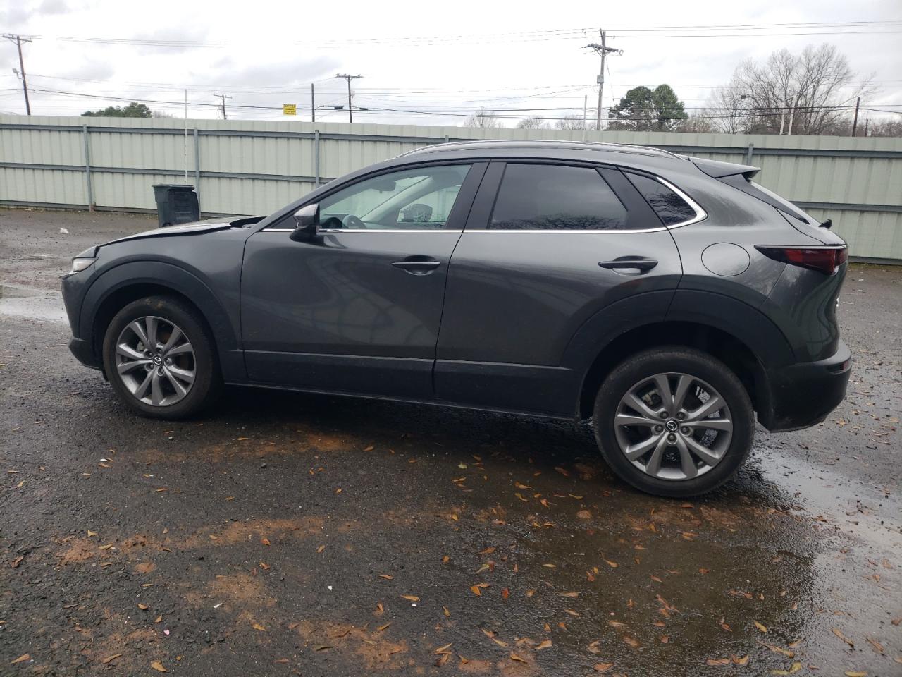 2022 Mazda CX-30 VIN 3MVDMBCL9NM454273 Copart auction photo, front end damage thumbnail 2