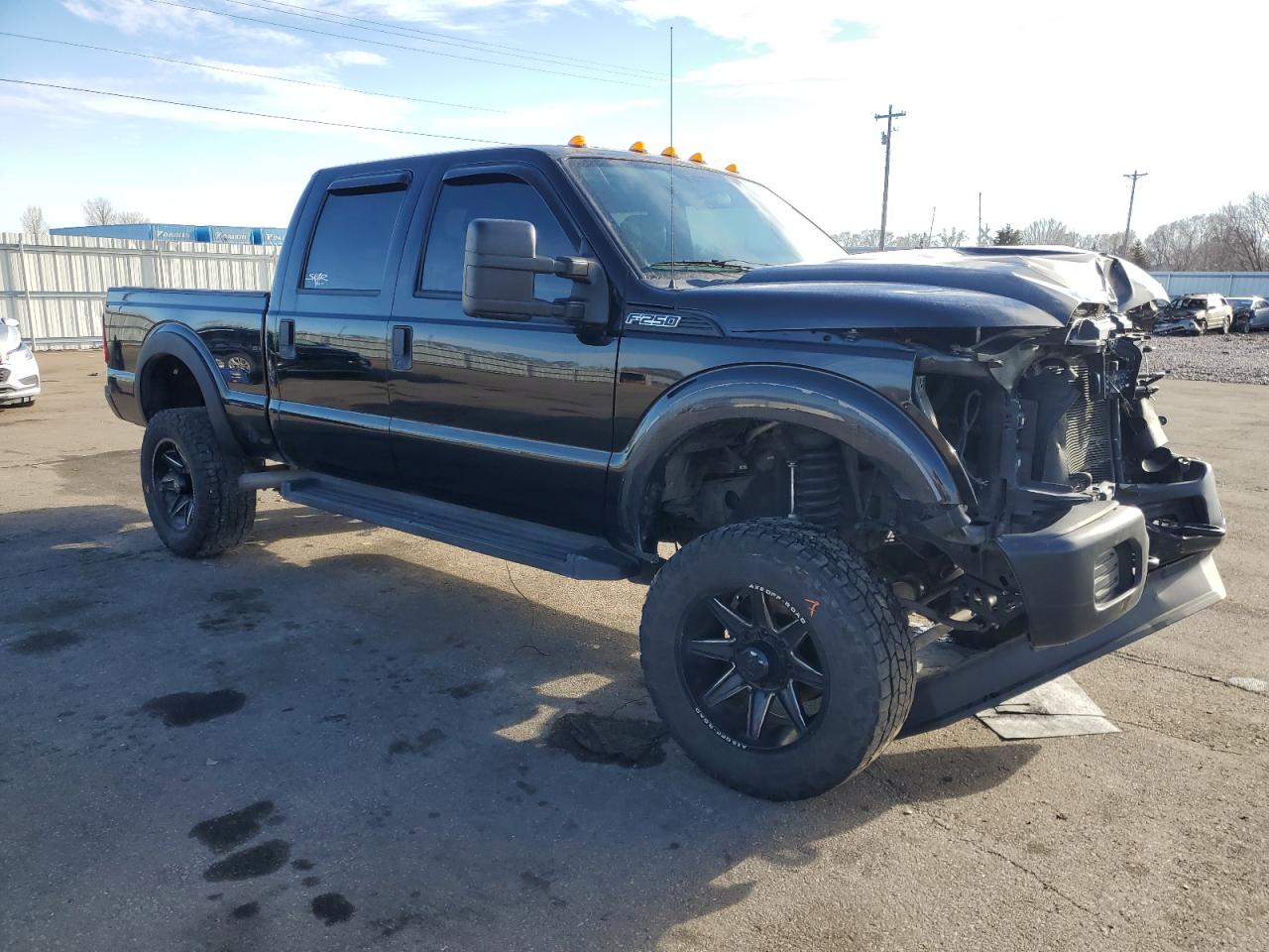 2016 Ford F250 VIN 1FT7W2B60GEA34365 Copart auction photo, front end damage thumbnail 4