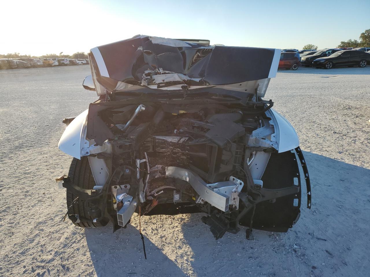 2024 Genesis Gv80 VIN KMUHCESC9RU152988 Copart auction photo, all over damage thumbnail 5