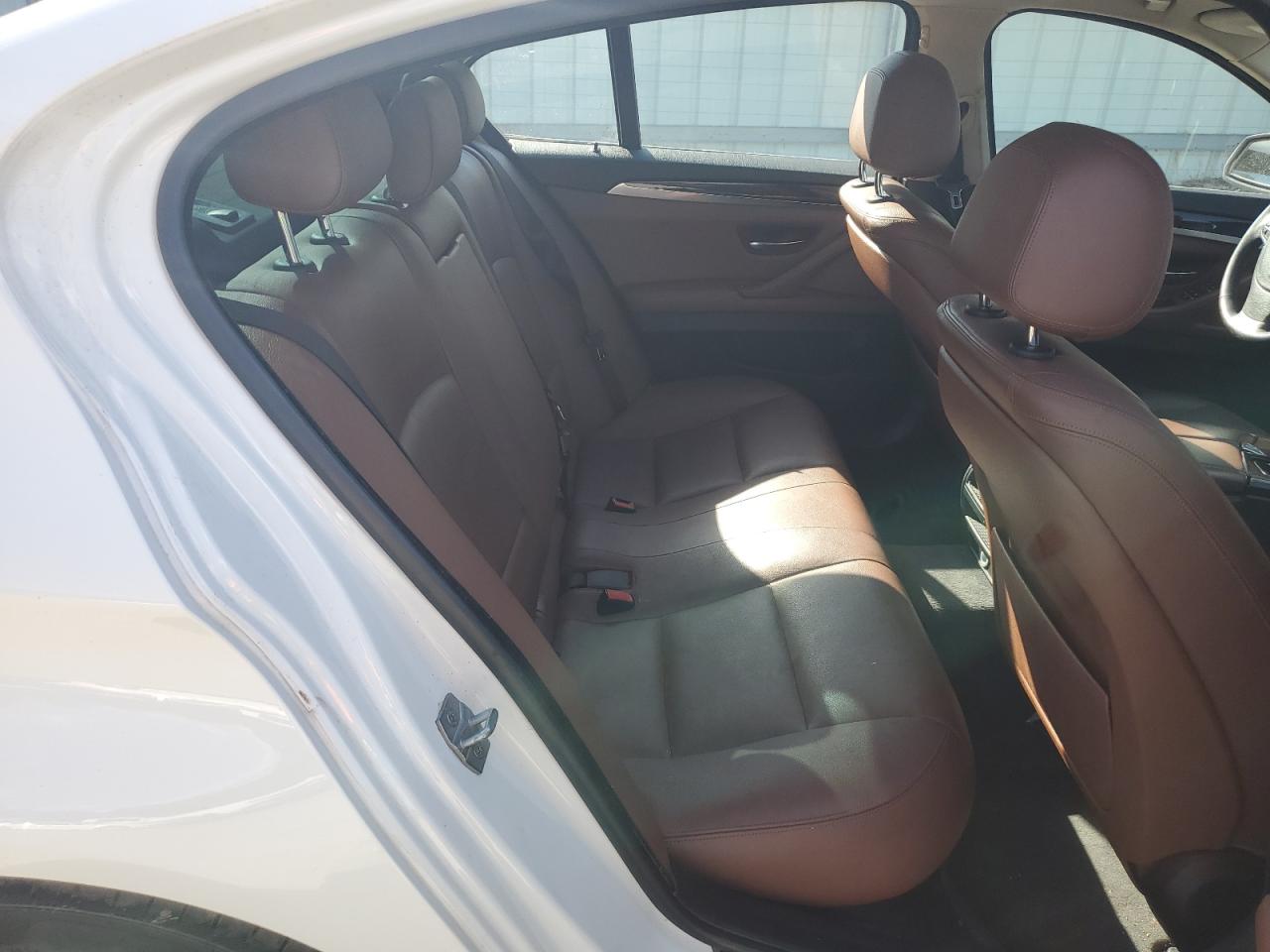 2014 BMW 5er VIN WBA5B3C59ED533504 Copart auction photo, front end damage thumbnail 10