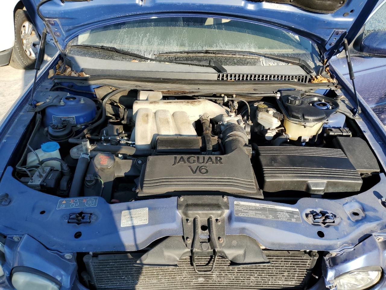 2004 Jaguar X-Type VIN SAJEA51C94WE02647 Copart auction photo, front end damage thumbnail 11