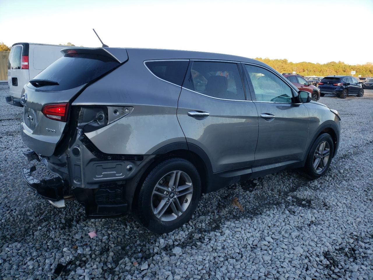 2018 Hyundai Santa Fe VIN 5NMZT3LB8JH071493 Copart auction photo, rear end damage thumbnail 3