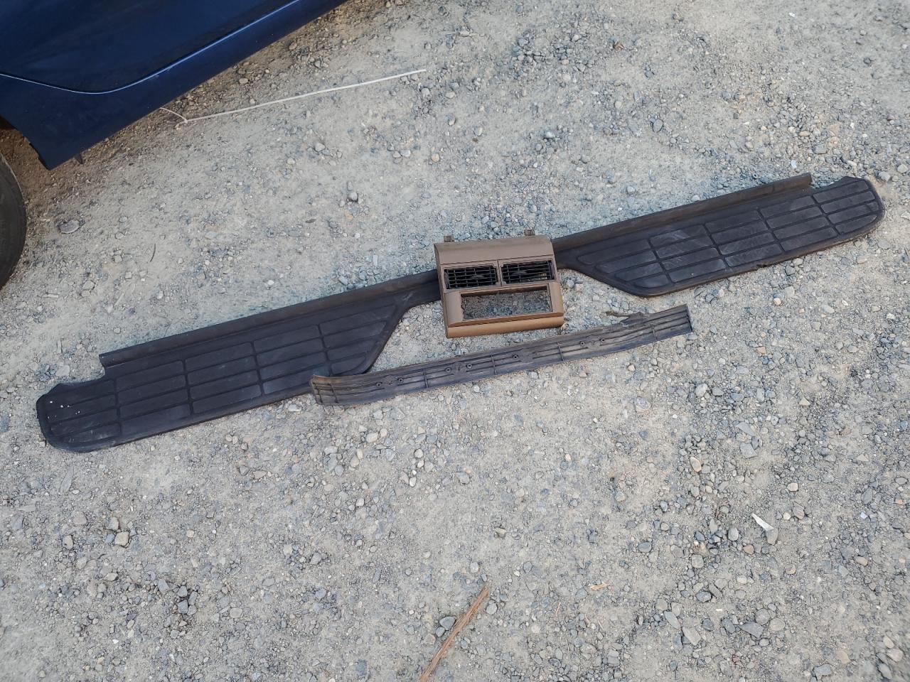 1993 Chevrolet GMT-400 VIN 1GCEK14K8PZ160666 Copart auction photo, rear end damage thumbnail 12