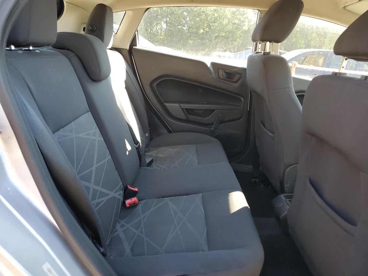 2015 Ford Fiesta VIN 3FADP4TJ9FM138687 Copart auction photo, side / front end damage thumbnail 10