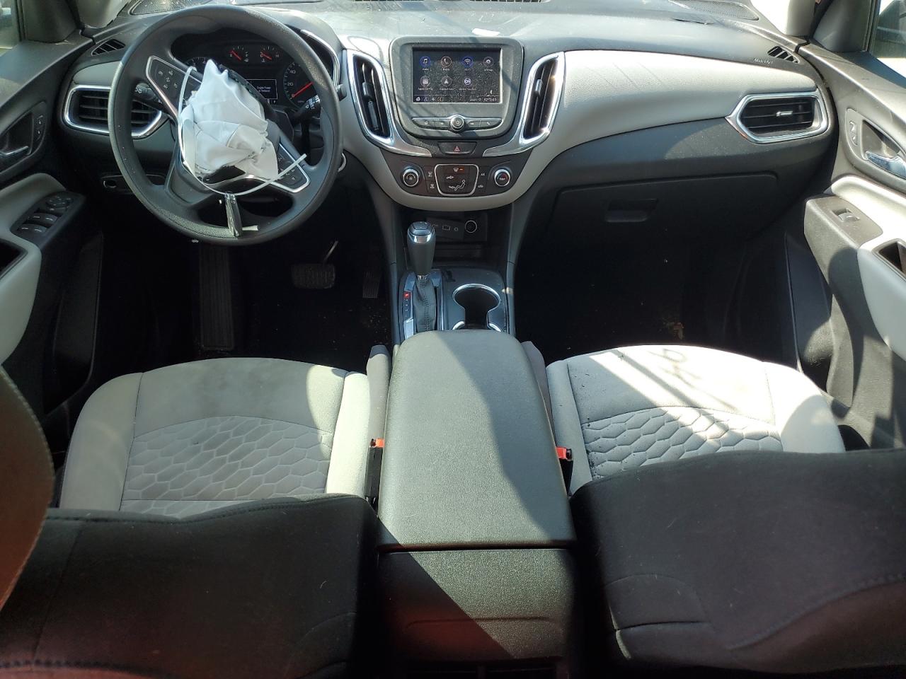 2020 Chevrolet Equinox VIN 2GNAXHEV8L6131585 Copart auction photo, front end damage thumbnail 8