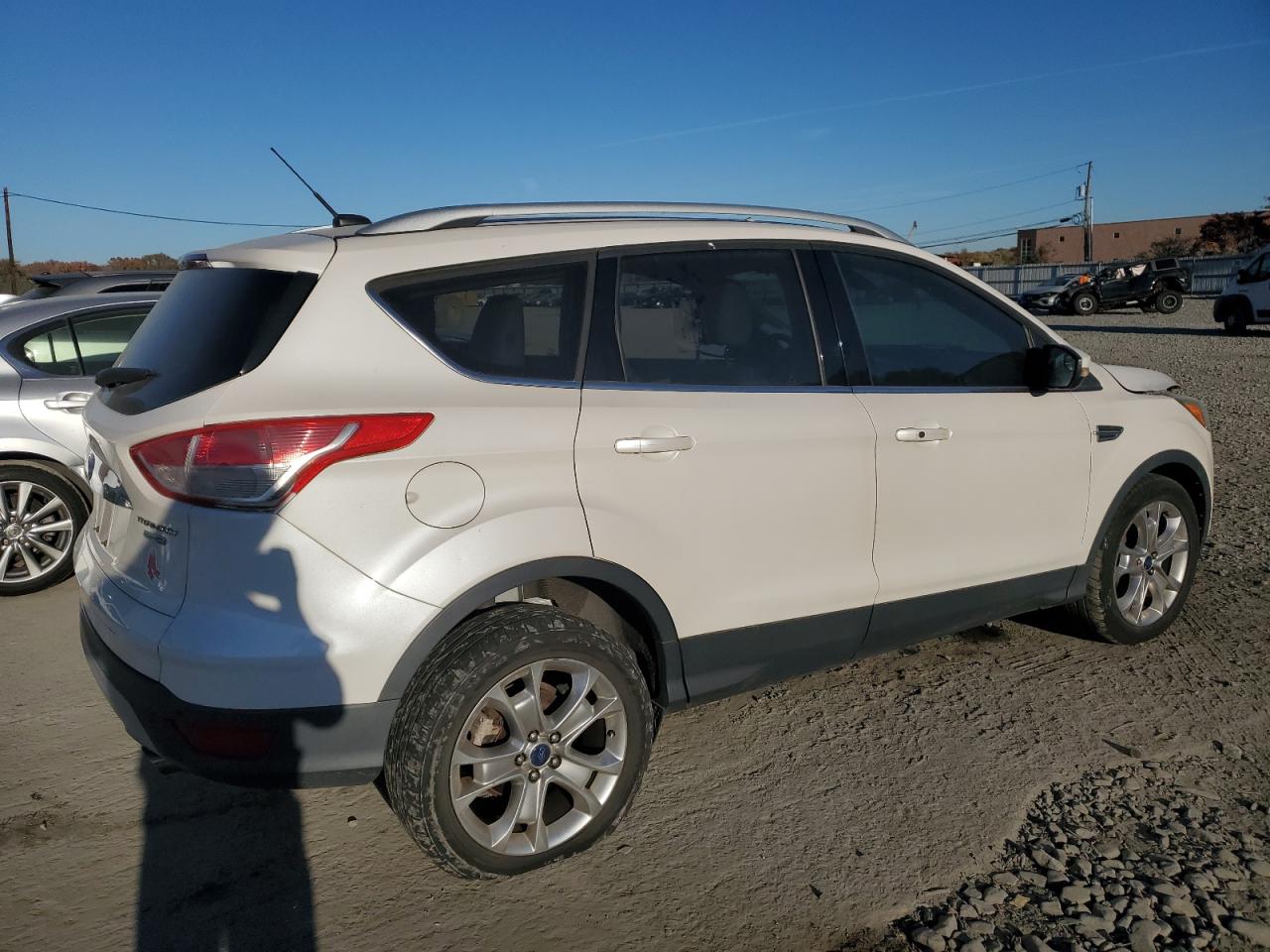 2014 Ford Escape VIN 1FMCU9J98EUB53854 Copart auction photo, mechanical / minor dent/scratches damage thumbnail 3