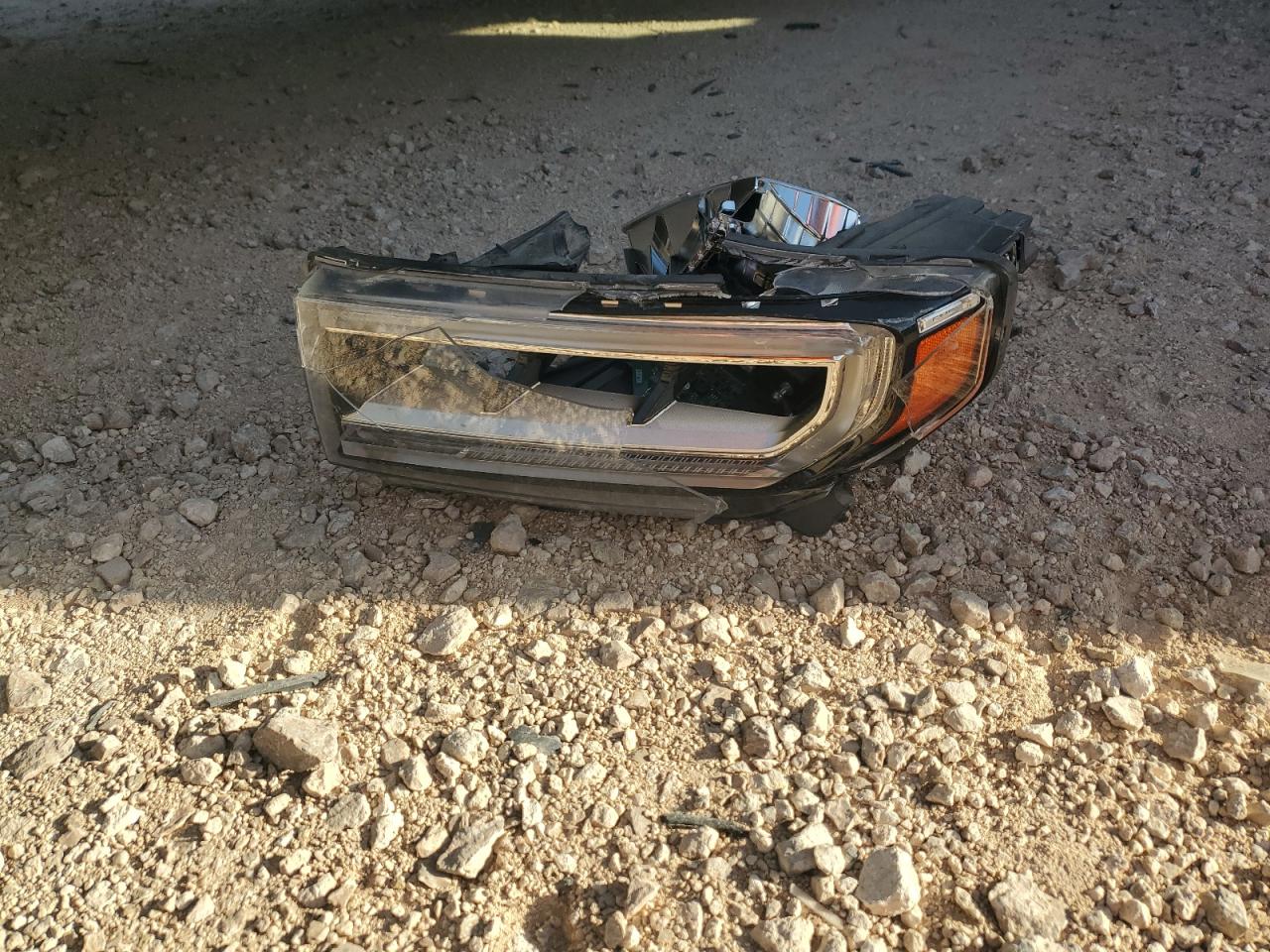 2022 GMC Acadia VIN 1GKKNKL40NZ182228 Copart auction photo, front end damage thumbnail 13
