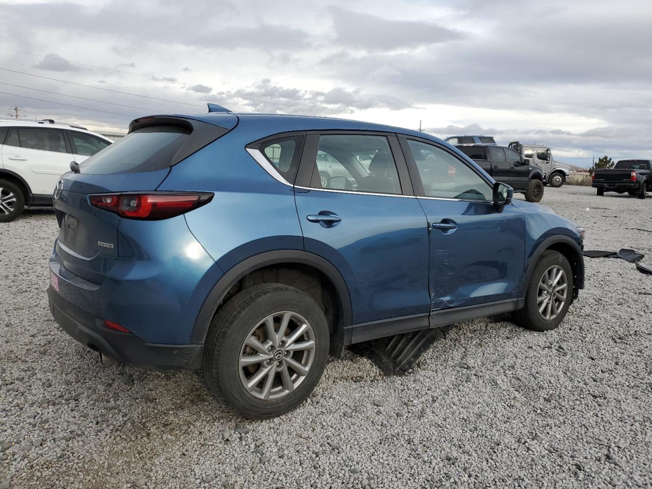 2022 Mazda CX-5 VIN JM3KFBAM0N1553096 Copart auction photo, front end damage thumbnail 3