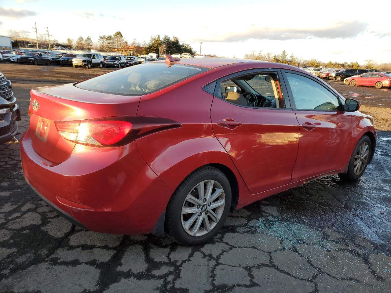 2016 Hyundai Elantra VIN KMHDH4AE1GU543593 Copart auction photo, vandalism / front end damage thumbnail 3