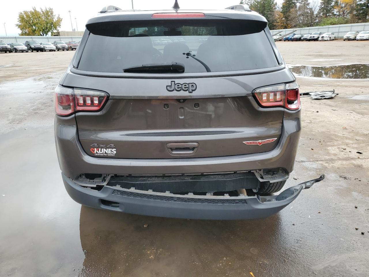 2019 Jeep Compass VIN 3C4NJDDB9KT733093 Copart auction photo, rear end / minor dent/scratches damage thumbnail 6