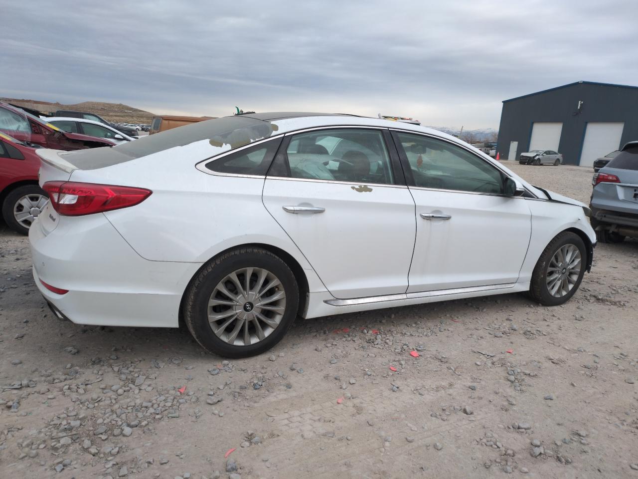 2015 Hyundai Sonata VIN 5NPE34AF2FH033911 Copart auction photo, front end damage thumbnail 3