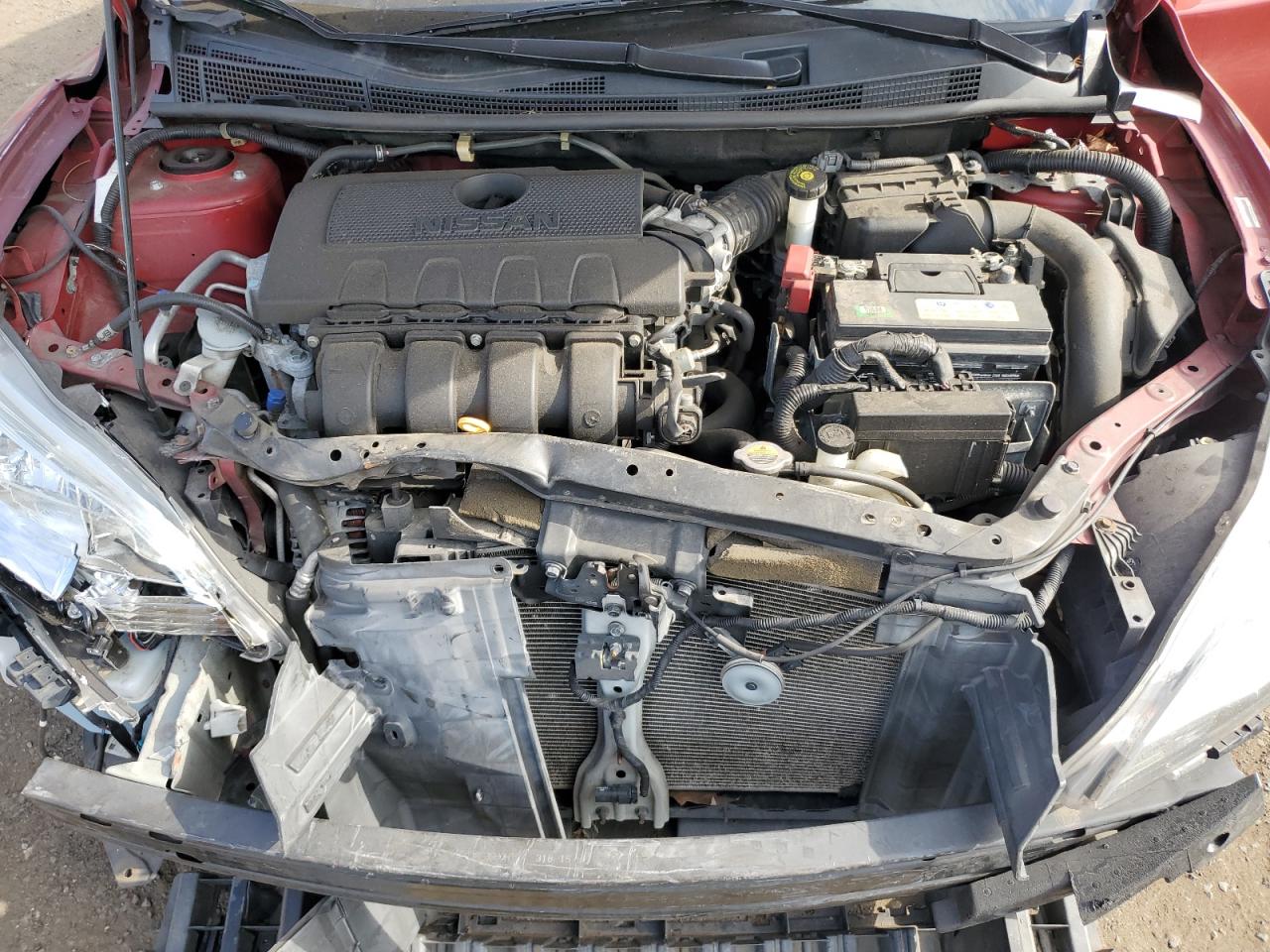 2015 Nissan Sentra VIN 3N1AB7AP1FL695316 Copart auction photo, front end / minor dent/scratches damage thumbnail 11
