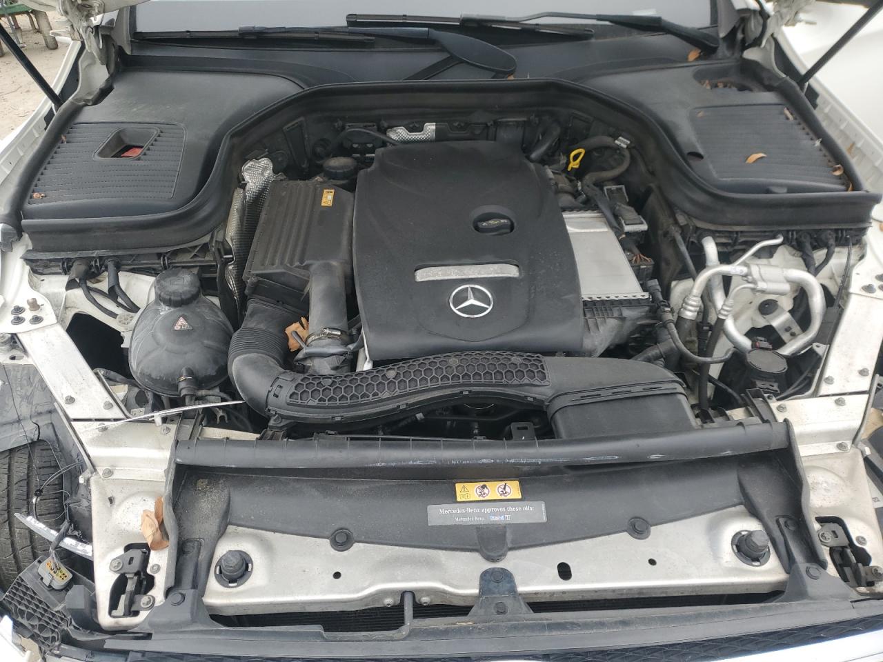 2016 Mercedes-Benz GLC VIN WDC0G4KB3GF113721 Copart auction photo, front end / minor dent/scratches damage thumbnail 12