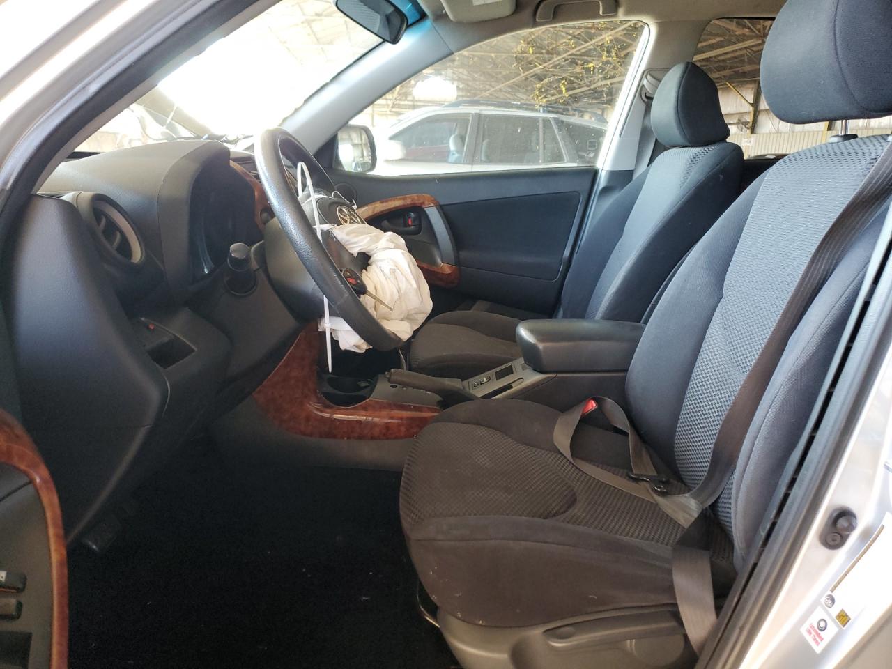 2006 Toyota RAV 4 VIN JTMZD32V566020546 Copart auction photo, front end / mechanical damage thumbnail 7