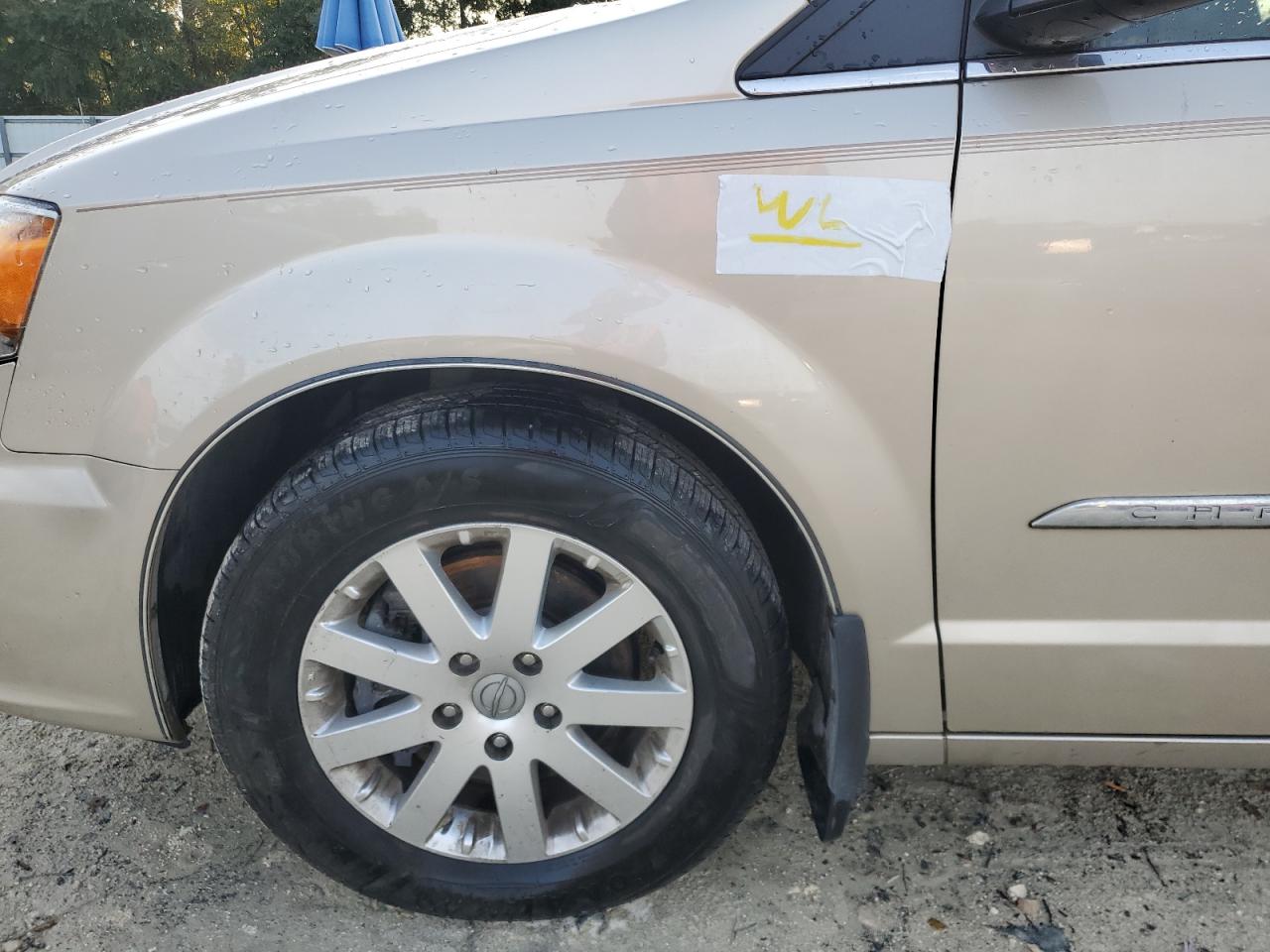2015 Chrysler Town & Country VIN 2C4RC1BGXFR590026 Copart auction photo, water/flood damage thumbnail 13
