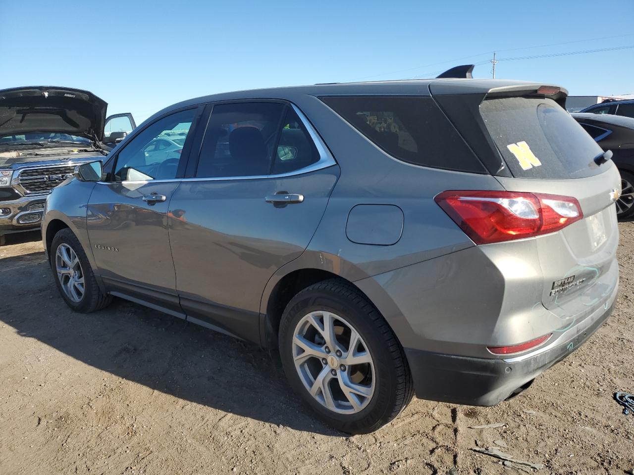 2018 Chevrolet Equinox VIN 3GNAXTEX6JS568603 Copart auction photo, minor dent/scratches damage thumbnail 2