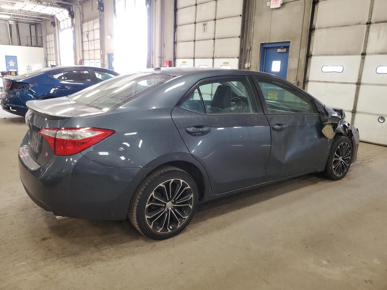 2015 Toyota Corolla VIN 2T1BURHE7FC246169 Copart auction photo, front end / side damage thumbnail 3