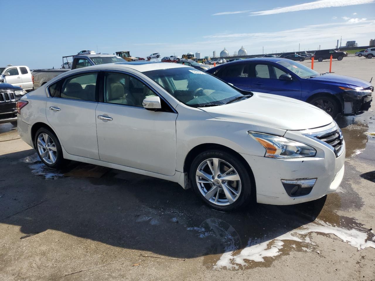 2015 Nissan Altima VIN 1N4AL3AP6FN400722 Copart auction photo, rear end / front end damage thumbnail 4