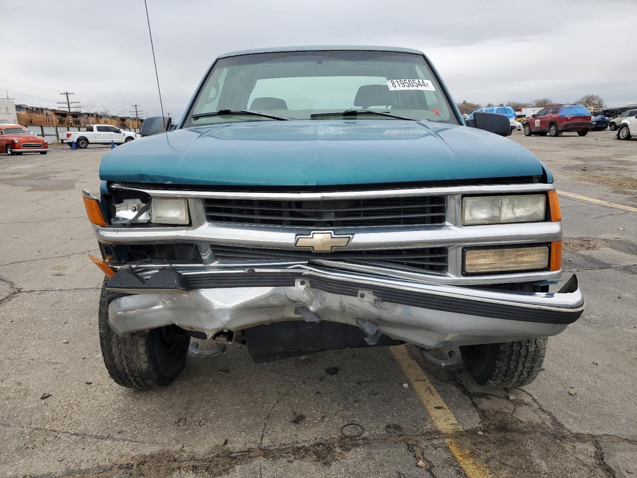 1997 Chevrolet GMT-400 VIN 1GCGK29R7VE272562 Copart auction photo, front end damage thumbnail 5
