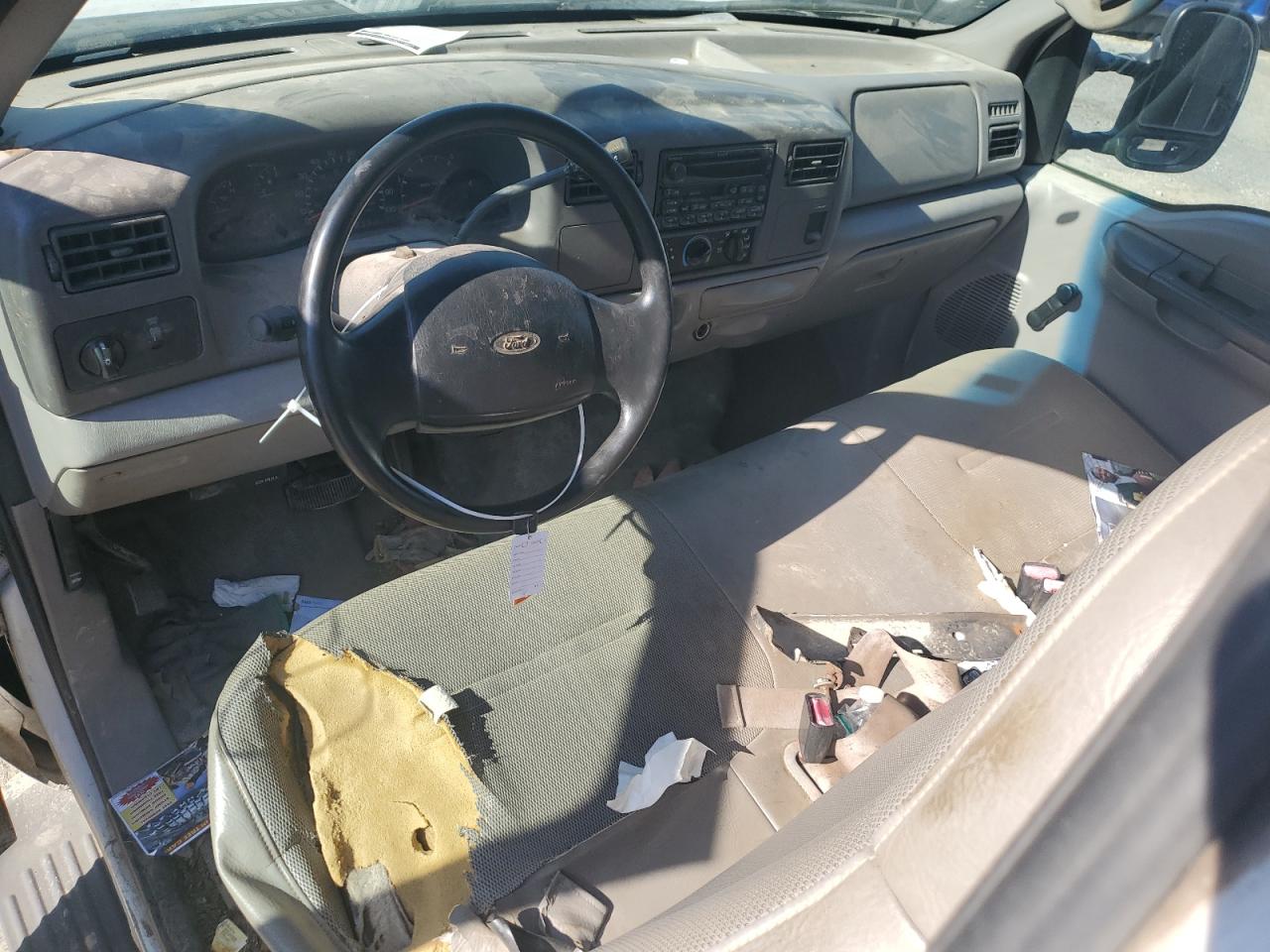 2000 Ford F450 VIN 3FDXF46F2YMA12607 Copart auction photo, front end damage thumbnail 8