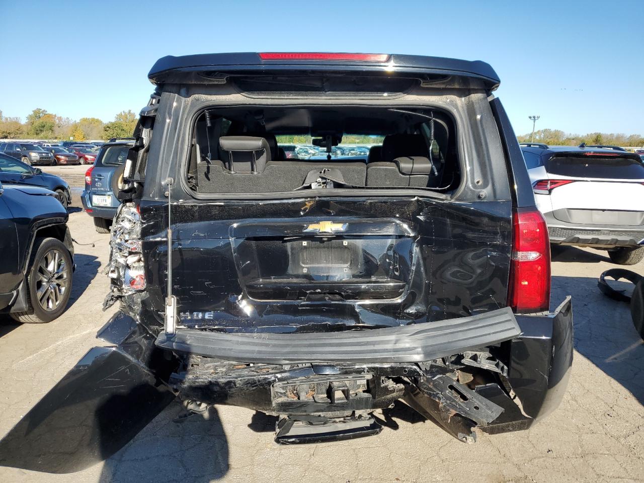 2016 Chevrolet Tahoe VIN 1GNSKBKC5GR234489 Copart auction photo, front end / rear end damage thumbnail 6