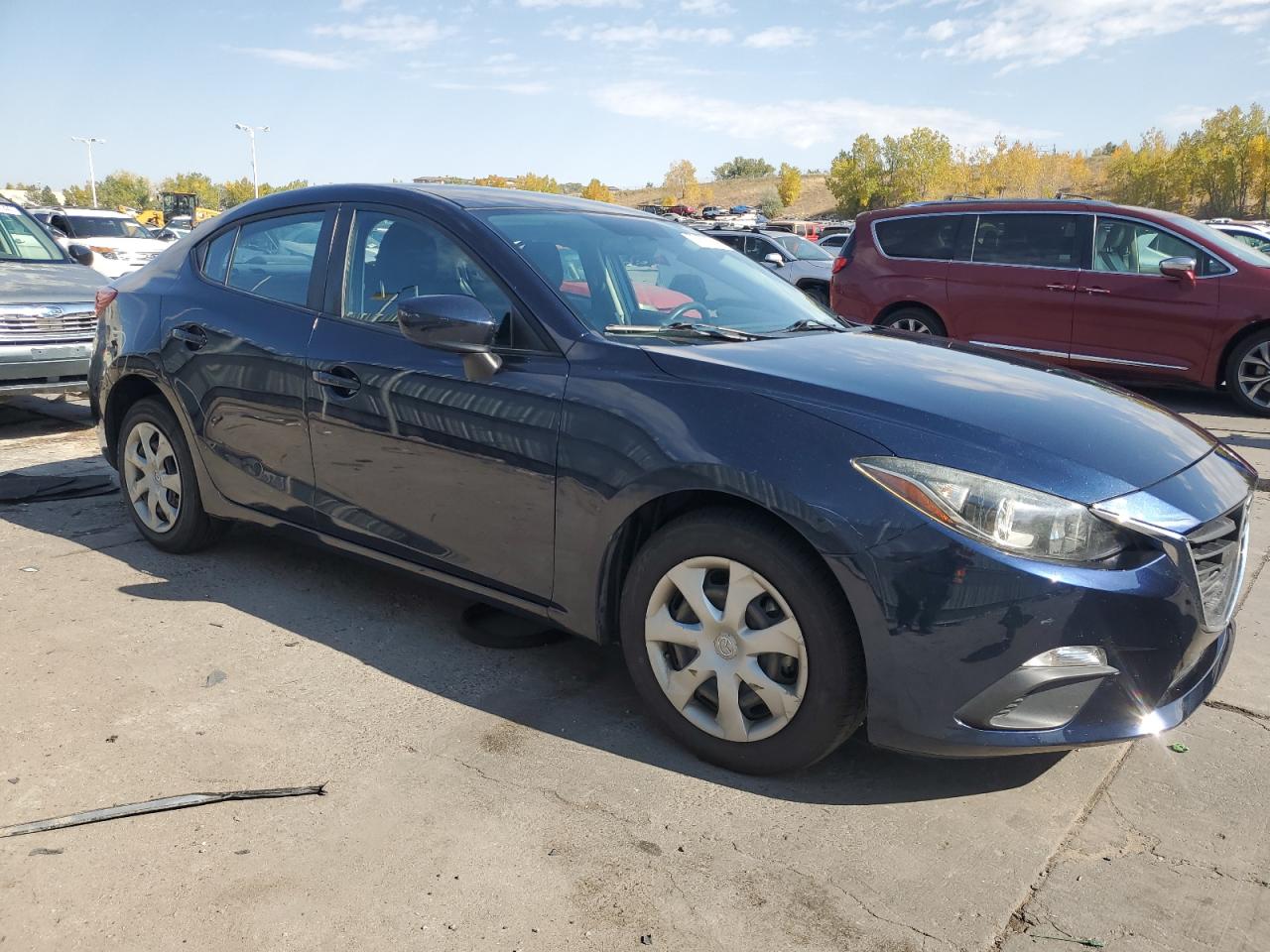 2014 Mazda 3 VIN JM1BM1U7XE1167624 Copart auction photo, side / rear end damage thumbnail 4