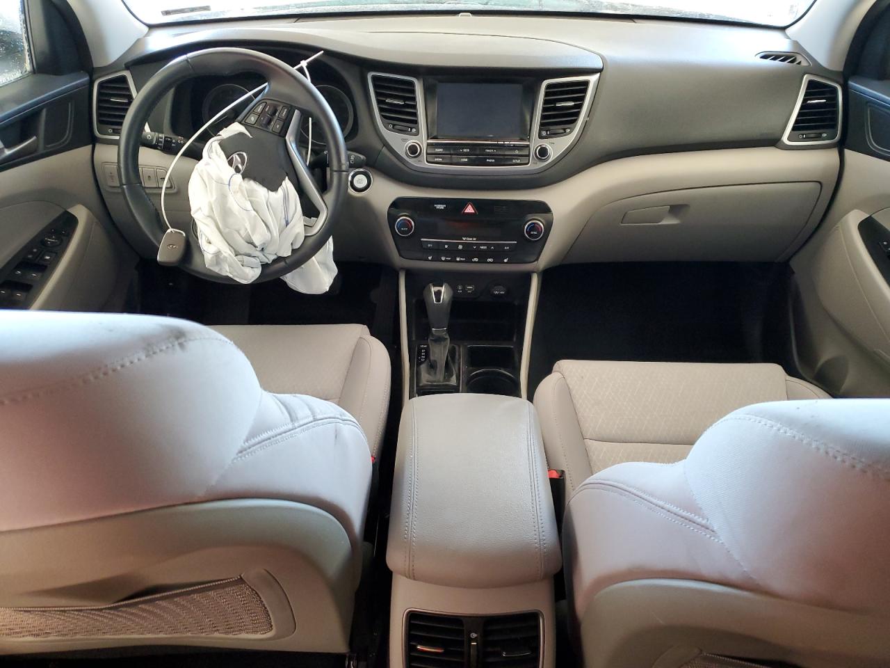 2018 Hyundai Tucson VIN KM8J33A27JU715327 Copart auction photo, all over damage thumbnail 8
