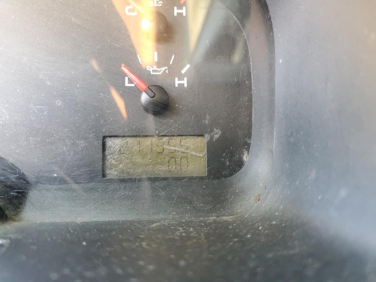 2004 Ford F-150 VIN 1FTRX12W44NA26183 Copart auction photo, side / undercarriage damage thumbnail 9