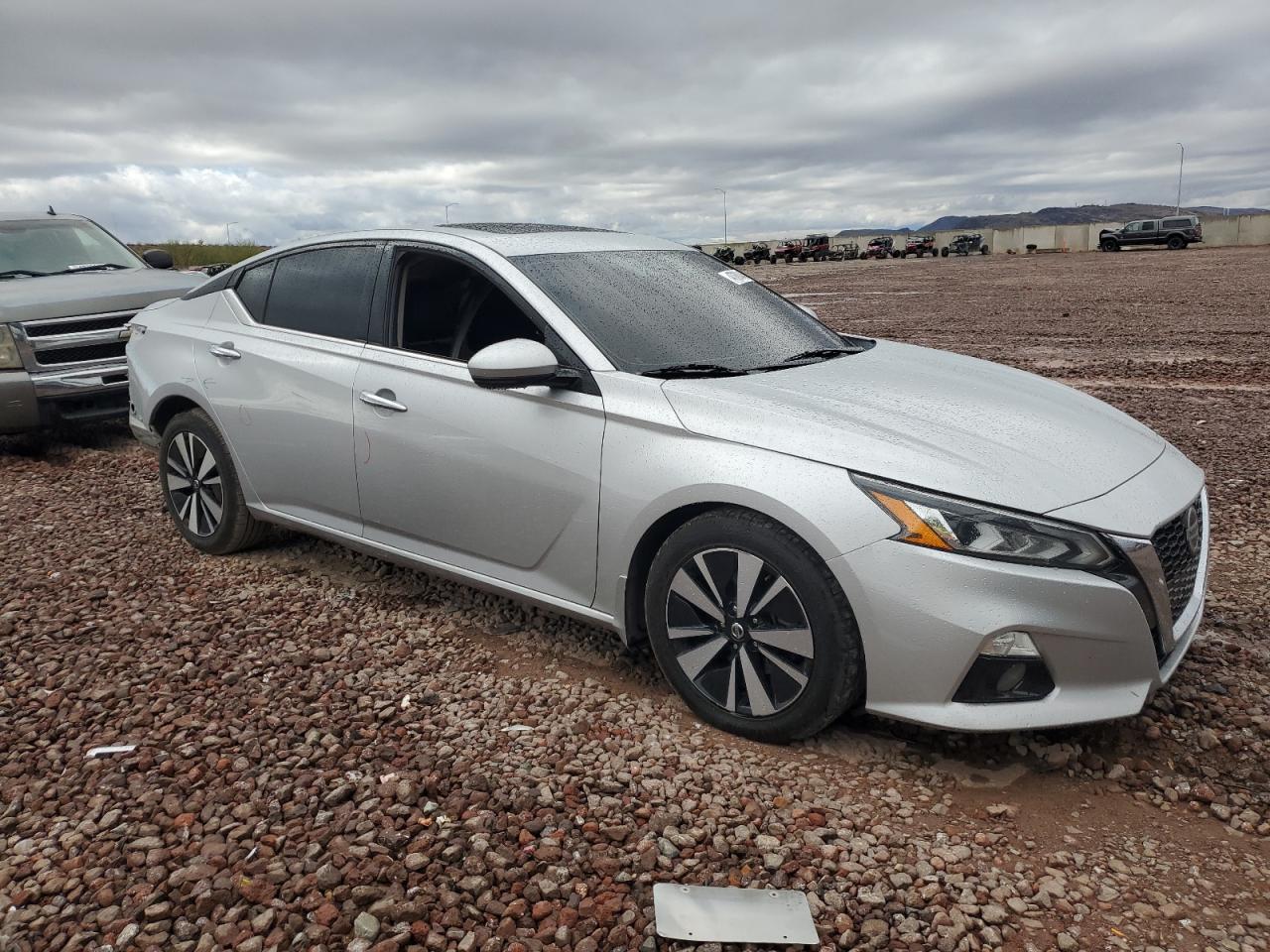 2020 Nissan Altima VIN 1N4BL4EV9LC120562 Copart auction photo, rear end damage thumbnail 4