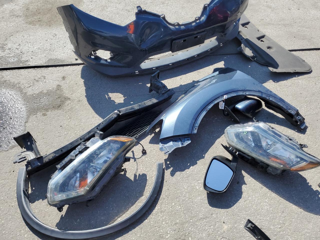2016 Nissan Rogue VIN 5N1AT2MT1GC768943 Copart auction photo, front end damage thumbnail 13