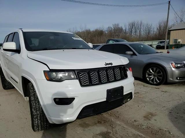 2019 Jeep Grand Cherokee VIN 1C4RJFAG9KC771805 Copart auction photo, front end damage thumbnail 11