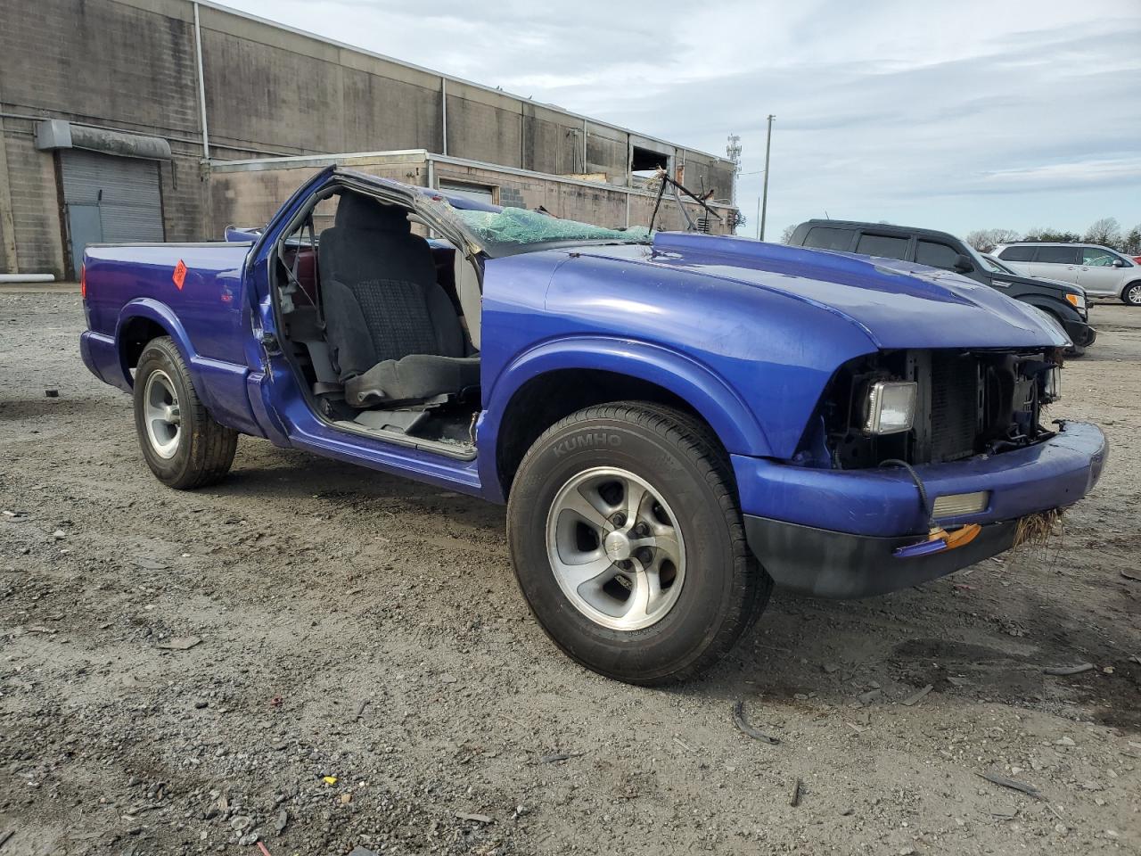 1997 Chevrolet S-10 Pickup VIN 1GCCS1449VK148542 Copart auction photo, all over damage thumbnail 4