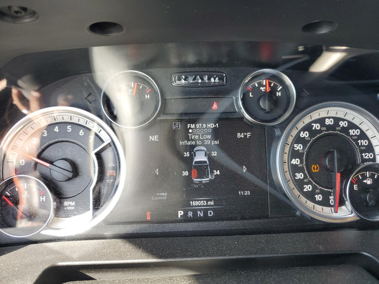 2018 RAM 1500 VIN 3C6RR6LT3JG146032 Copart auction photo, rear end damage thumbnail 9