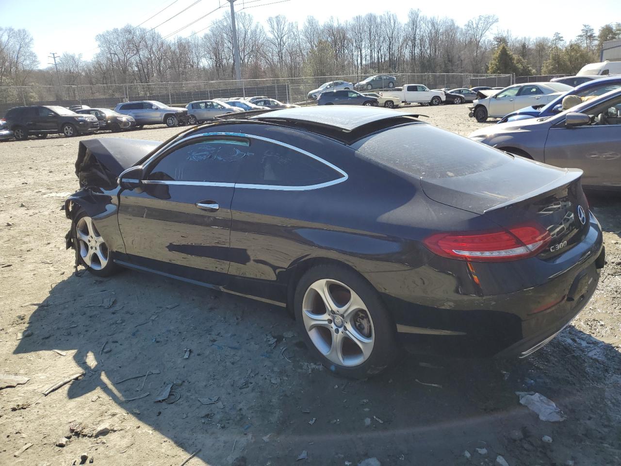 2017 Mercedes-Benz C-klasse VIN WDDWJ4KB6HF452935 Copart auction photo, front end damage thumbnail 2